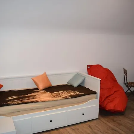 Caroline's House Semesterbostad *